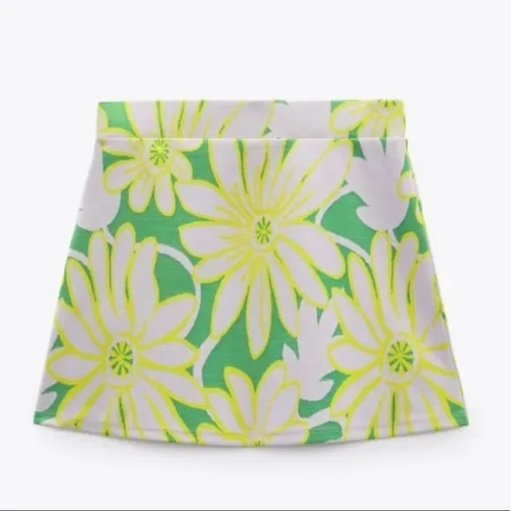 Zara Green and Yellow Patterned Skirt